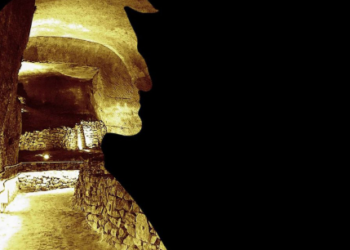 “Viaggio nell’Inferno di Dante tra le Meraviglie del Decumano Sommerso di Napoli”