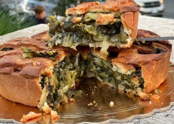 La Padella Rosticceria sorprende a Pasqua: arriva la Pastiera di Scarole!