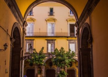 “Napoli raccontata da Croce: visite e letture a Palazzo Filomarino”