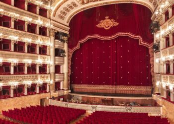 Il Teatro San Carlo
