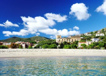Scopri il Cilento con “vacanzeamarinadicamerota.it”