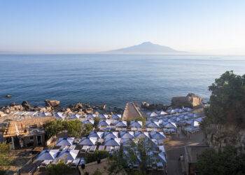 Aperitivo d’Estate al Cava Regia: musica, tramonto e magia in Costiera