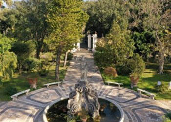 Magia al Giardino Segreto della Reggia di Portici