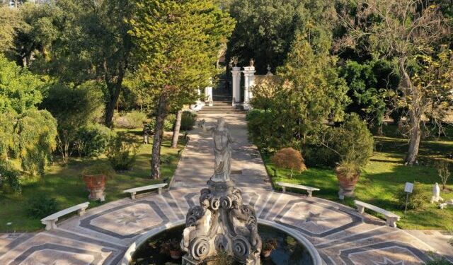 Magia al Giardino Segreto della Reggia di Portici