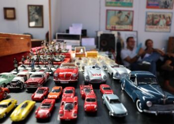 Fiera del Vintage 2025 a Caserta: un viaggio tra “antiquariato, collezionismo e auto d’epoca”