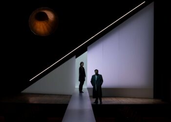 Teatro Mercadante Napoli: debutta “La storia è questa. Il processo di Giovanna d’Arco”