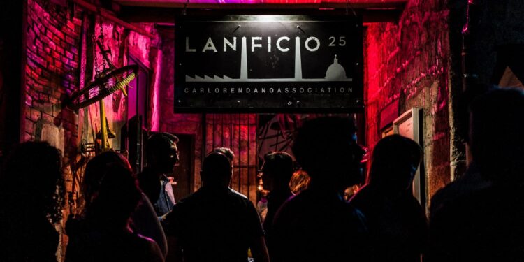 Porta Capuana diventa set: rassegna cinematografica gratuita al Lanificio 25