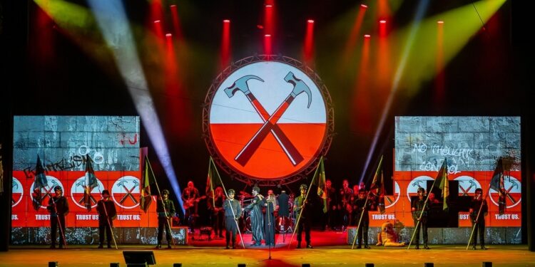 Napoli, tre serate evento: Pink Floyd Legend portano “The Wall” al Teatro Bellini