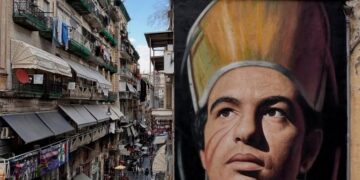 Il San Gennaro di Jorit a Forcella è stato ripristinato: nuovo volto per il centro storico